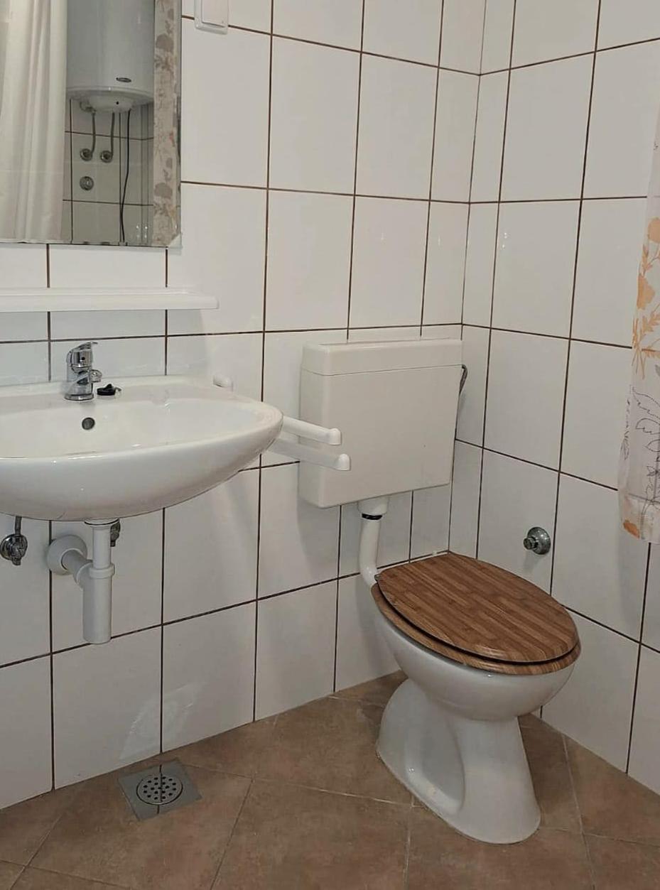 Apartman Matusan Palit55 Rab Town Bagian luar foto