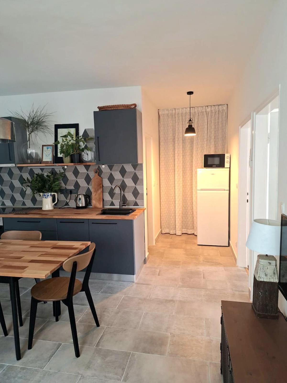 Apartman Matusan Palit55 Rab Town Bagian luar foto